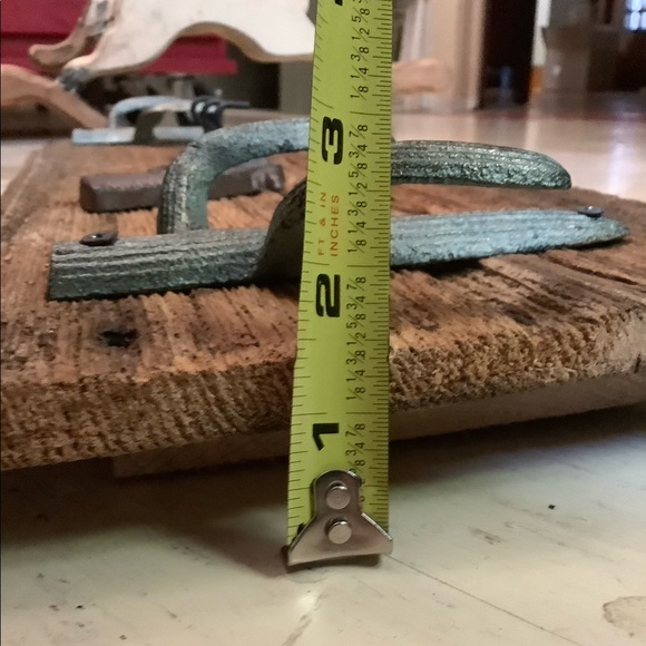 Southwest Rustic Barn Wood Wall Hooks - Picture 8 of 11